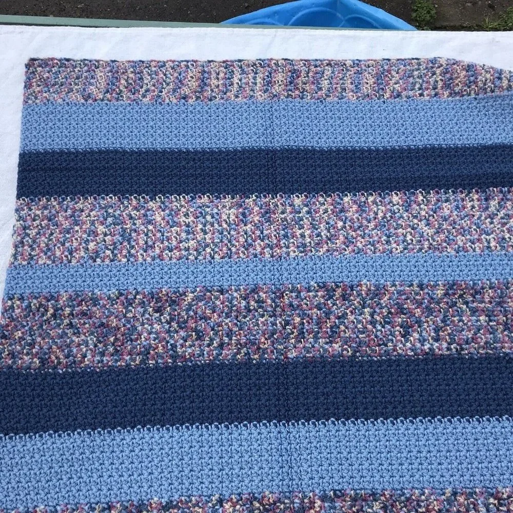 New Handmade Crochet Blanket 32x32 Lap Car Couch Dog Pet Afghan MCM Blue OOAK